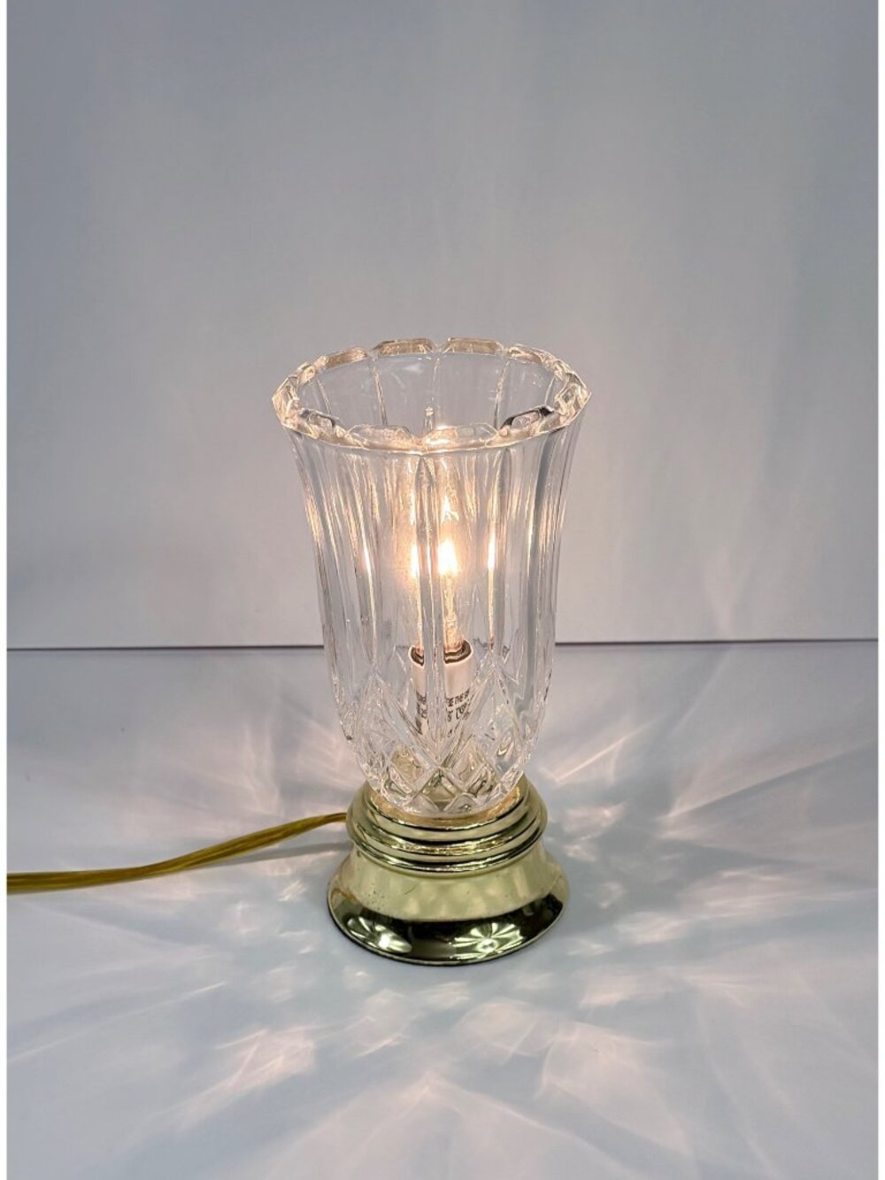 Crystal Glass Table Lamp With Gold Base Small Accent Light Uplight Vintage Elect
